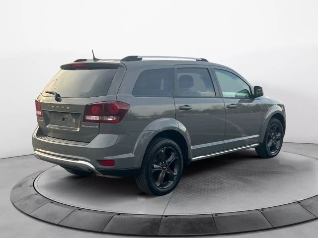 2020 Dodge Journey Crossroad