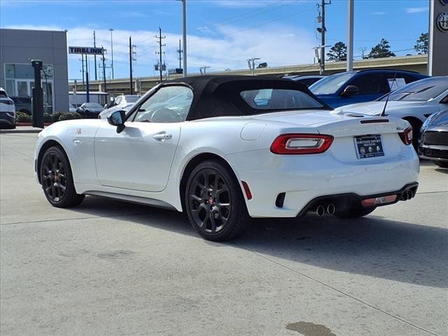 2020 FIAT 124 Spider Abarth