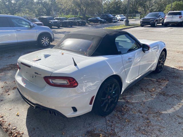 2020 FIAT 124 Spider Abarth