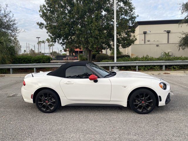 2020 FIAT 124 Spider Abarth