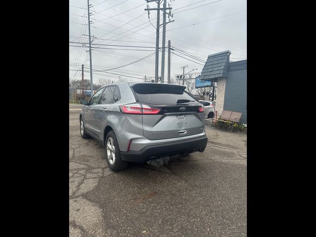 2020 Ford Edge SE