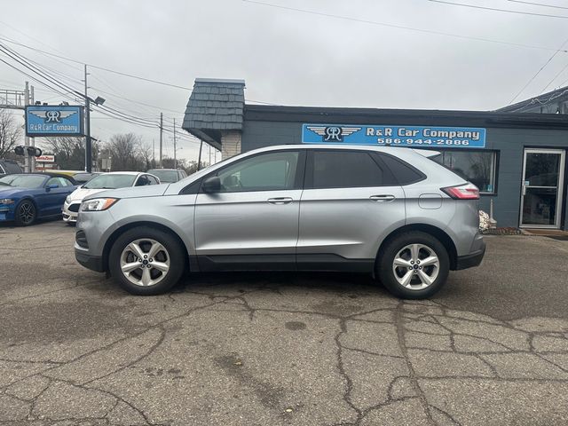 2020 Ford Edge SE