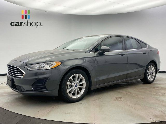 2020 Ford Fusion SE