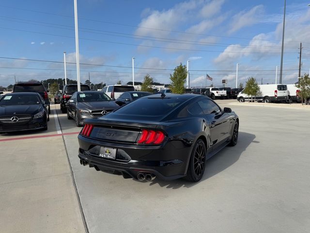 2020 Ford Mustang 