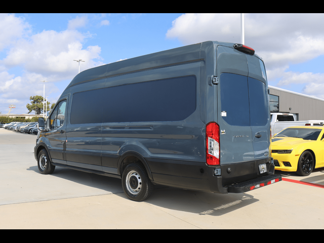 2020 Ford Transit Base