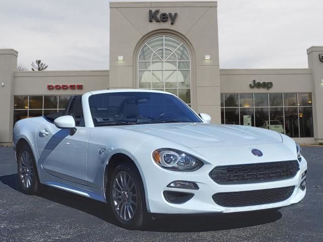 2020 FIAT 124 Spider Classica