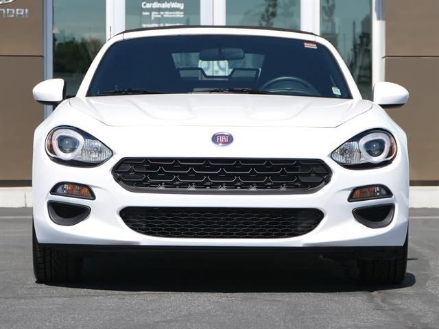 2020 FIAT 124 Spider Classica