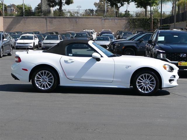 2020 FIAT 124 Spider Classica