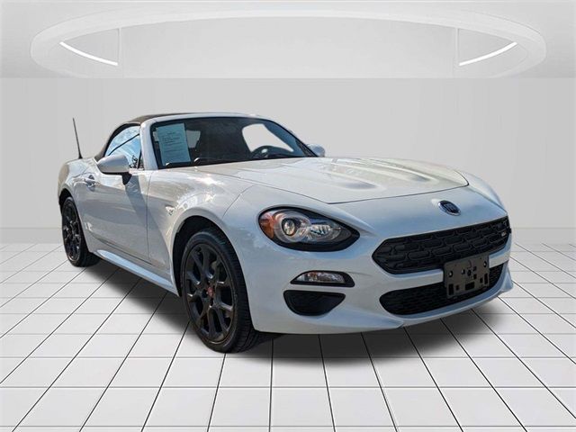 2020 FIAT 124 Spider Classica