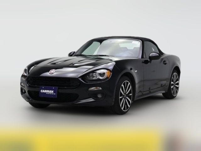 2020 FIAT 124 Spider Urbana Edition