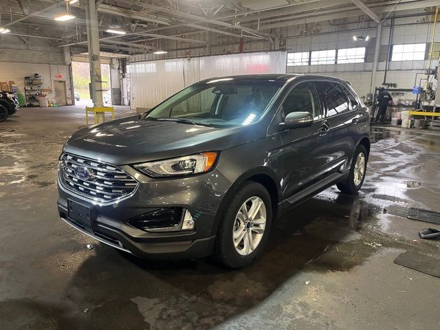 2020 Ford Edge 