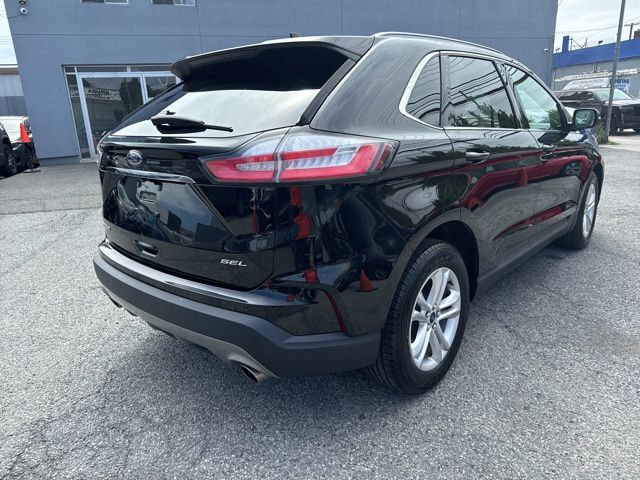 2020 Ford Edge 