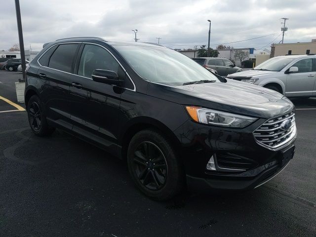 2020 Ford Edge 