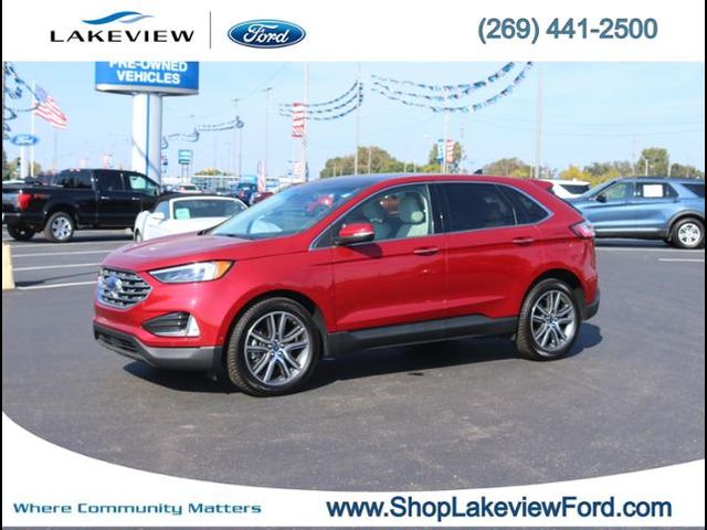 2020 Ford Edge Titanium