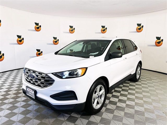 2020 Ford Edge SE