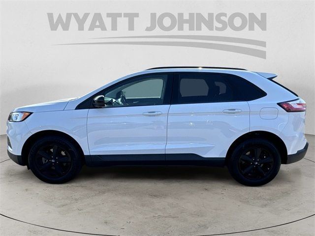 2020 Ford Edge SE