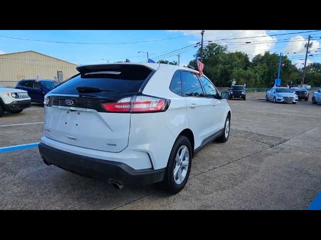 2020 Ford Edge SE