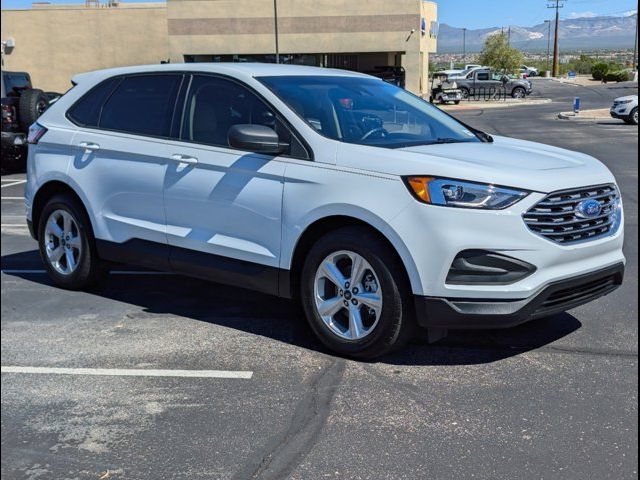 2020 Ford Edge SE