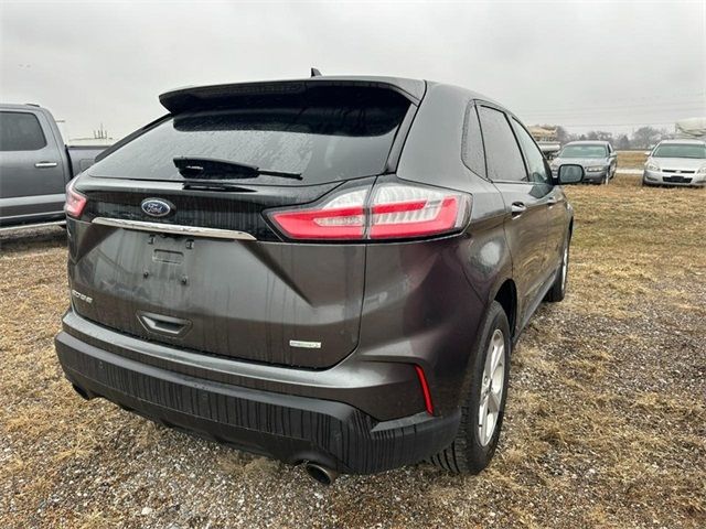 2020 Ford Edge SE