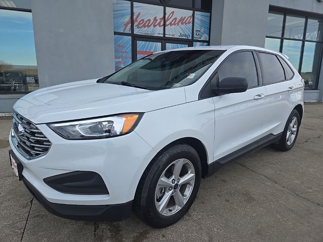 2020 Ford Edge SE