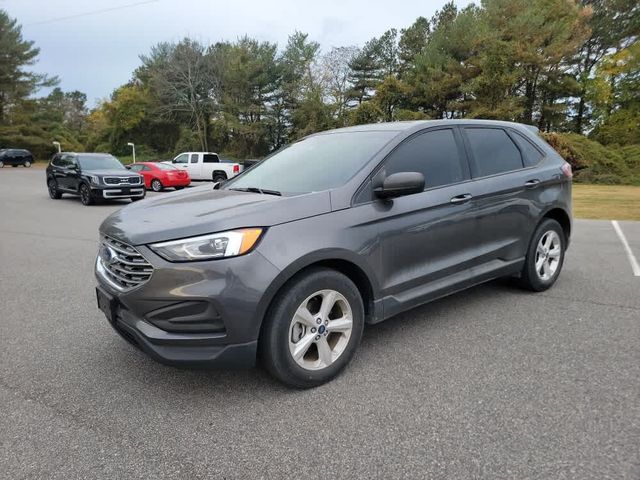 2020 Ford Edge SE