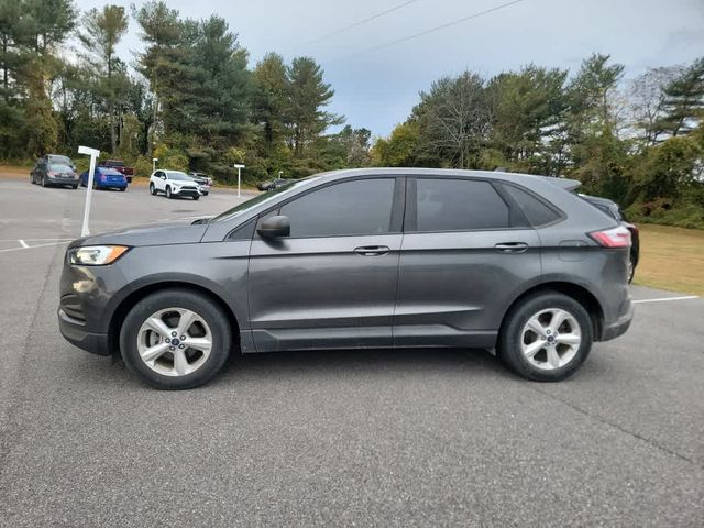 2020 Ford Edge SE