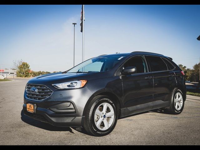 2020 Ford Edge SE