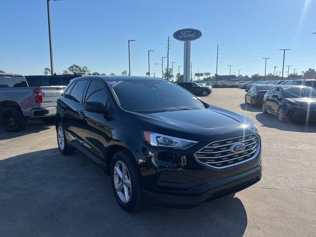 2020 Ford Edge SE