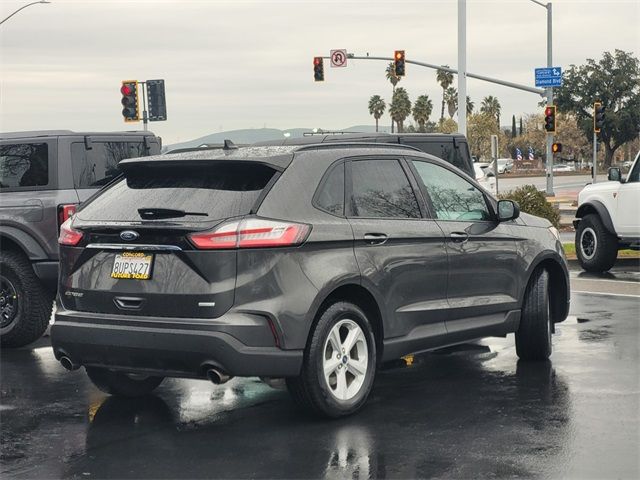 2020 Ford Edge SE