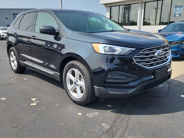 2020 Ford Edge SE