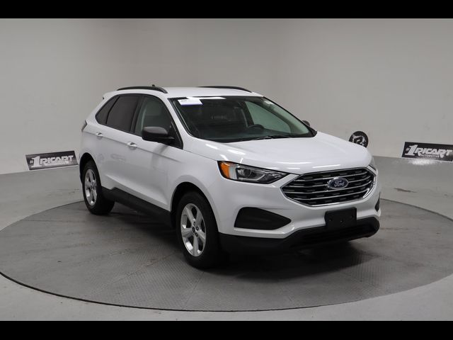 2020 Ford Edge SE