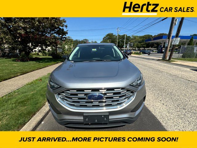 2020 Ford Edge SE