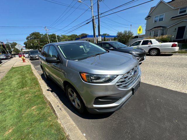 2020 Ford Edge SE