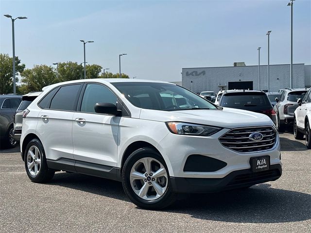 2020 Ford Edge SE