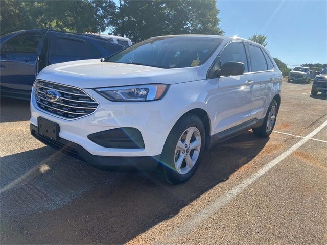 2020 Ford Edge SE