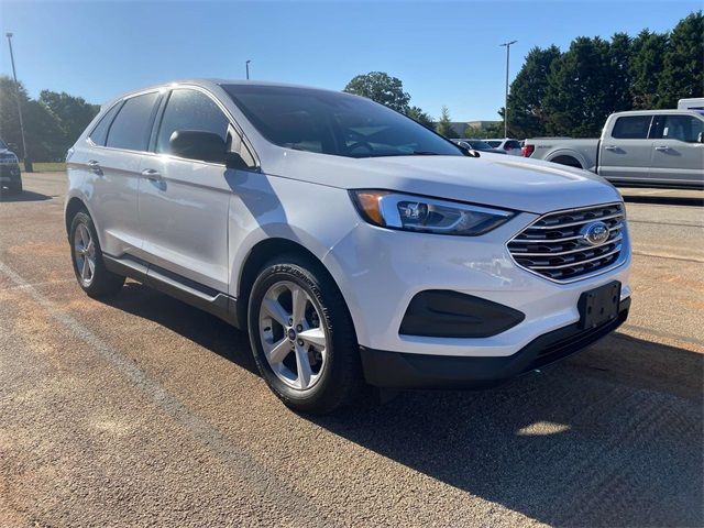 2020 Ford Edge SE