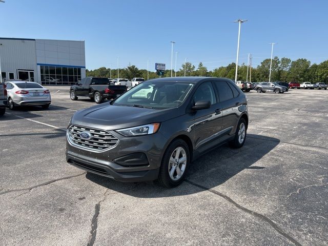 2020 Ford Edge SE