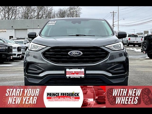 2020 Ford Edge SE