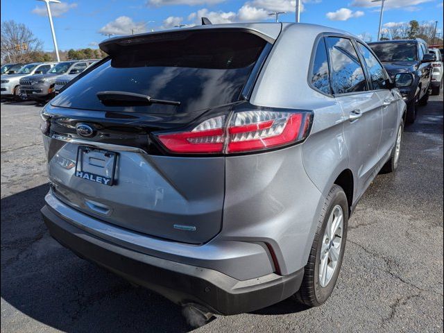 2020 Ford Edge SE