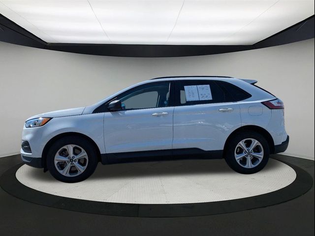 2020 Ford Edge SE