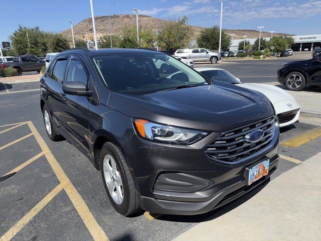 2020 Ford Edge SE