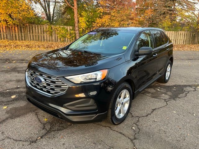 2020 Ford Edge SE