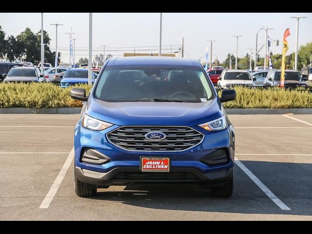 2020 Ford Edge SE