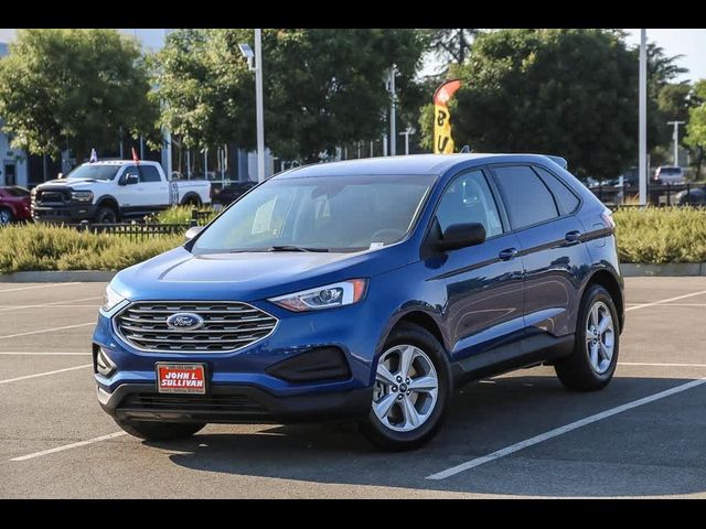 2020 Ford Edge SE