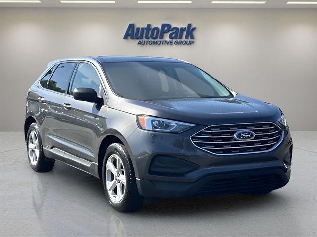 2020 Ford Edge SE