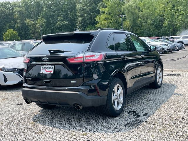 2020 Ford Edge SE