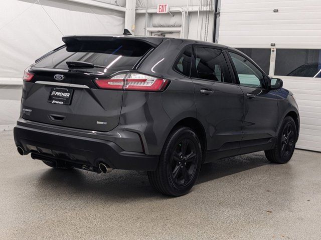 2020 Ford Edge SE