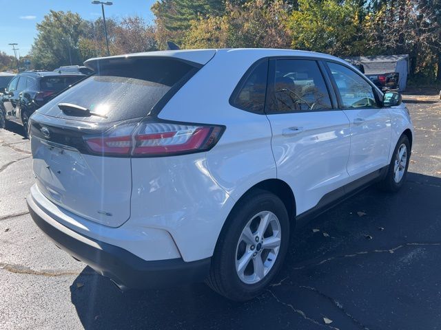 2020 Ford Edge SE