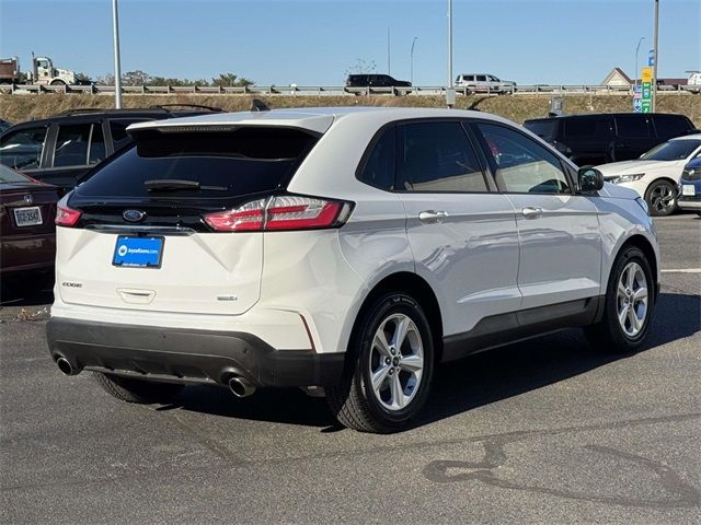 2020 Ford Edge SE