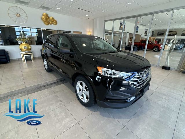 2020 Ford Edge SE